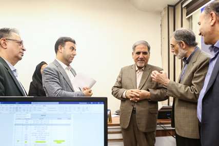 بازدید دکتر قیداری از دانشکده آموزش پزشکی، پردیس بین‌الملل و داروخانه شهید کاظمی